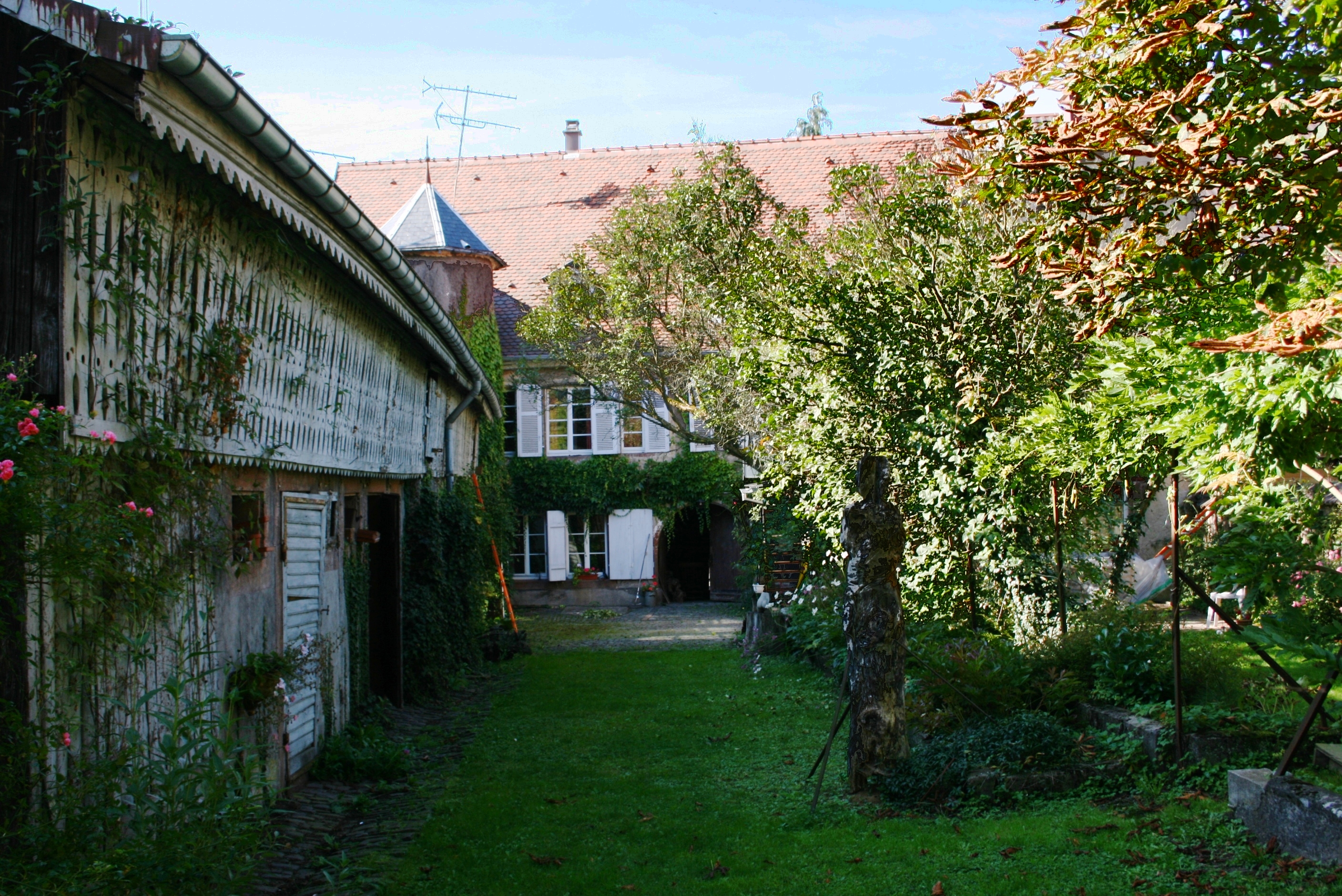 Brasserie Fichter, Sainte-Marie-aux-Mines :  passage en direction de la cave.